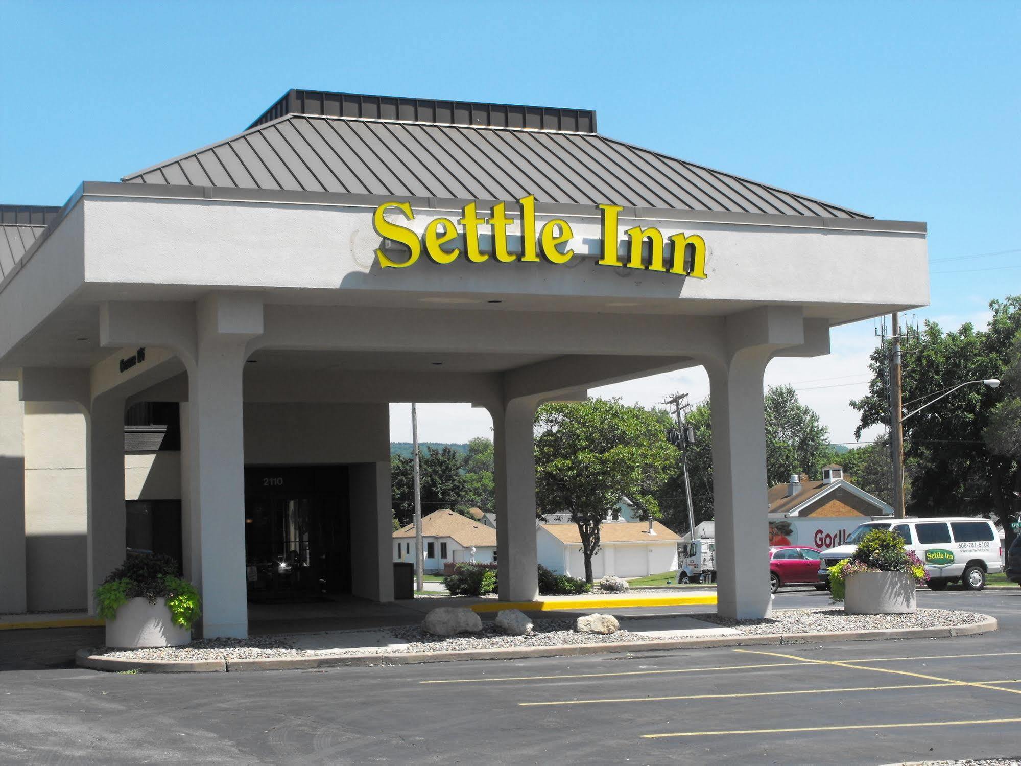 Country Inn & Suites By Radisson, La Crosse, Wi Bagian luar foto